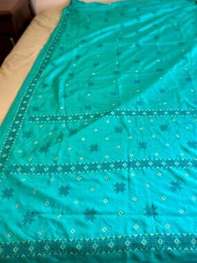 Beautiful crepe silk Sindhi embroidery saree perfect for spring and summer!